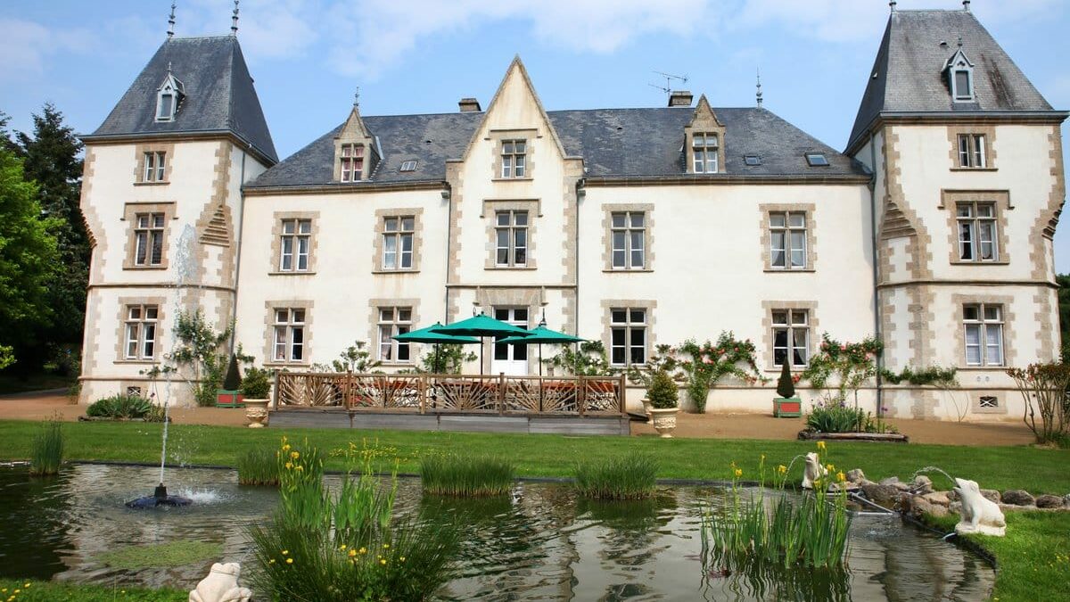 Château du Boisniard : hôtel 5 étoiles au Puy du Fou